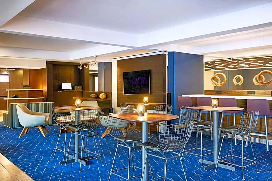Courtyard by Marriott Memphis Germantown