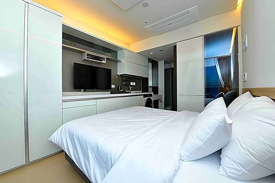 Skytop Hotel Incheon Airport
