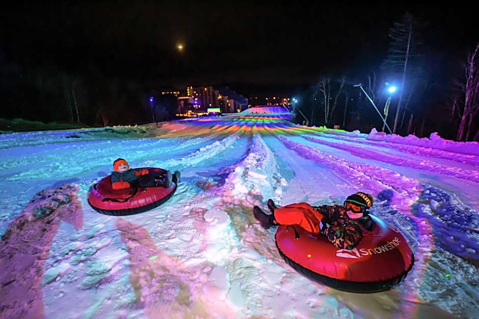 Allegheny Spring 239 KING, bed/Ski-In, Out/Pool & Hot Tub