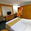 Harmoni Suites Hotel