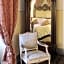 Villa La Dogana B&B di Charme - Historic Villa with a beautiful garden - private parking
