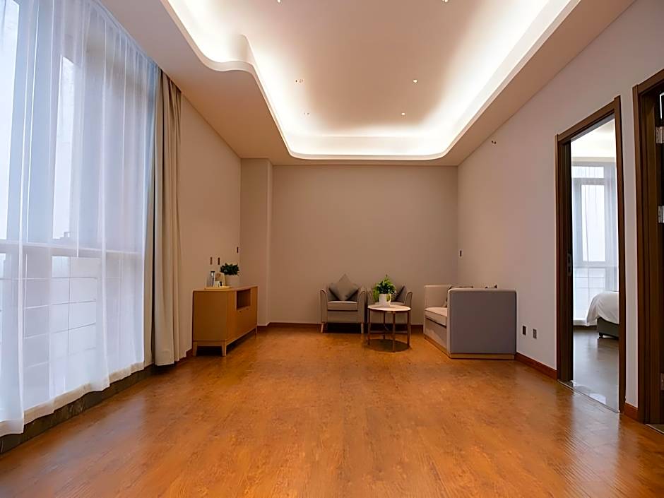 GreenTree Eastern Rizhao High Speed Railway Station Hotel