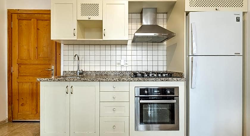 Old Town Deluxe Flats