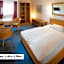 Elan Hotel