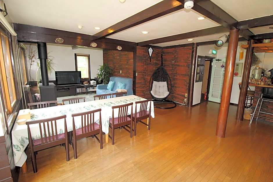 Stella八ヶ岳原村-星空,サウナ,BBQ,大型スクリーンを楽しめる八ヶ岳の貸切宿