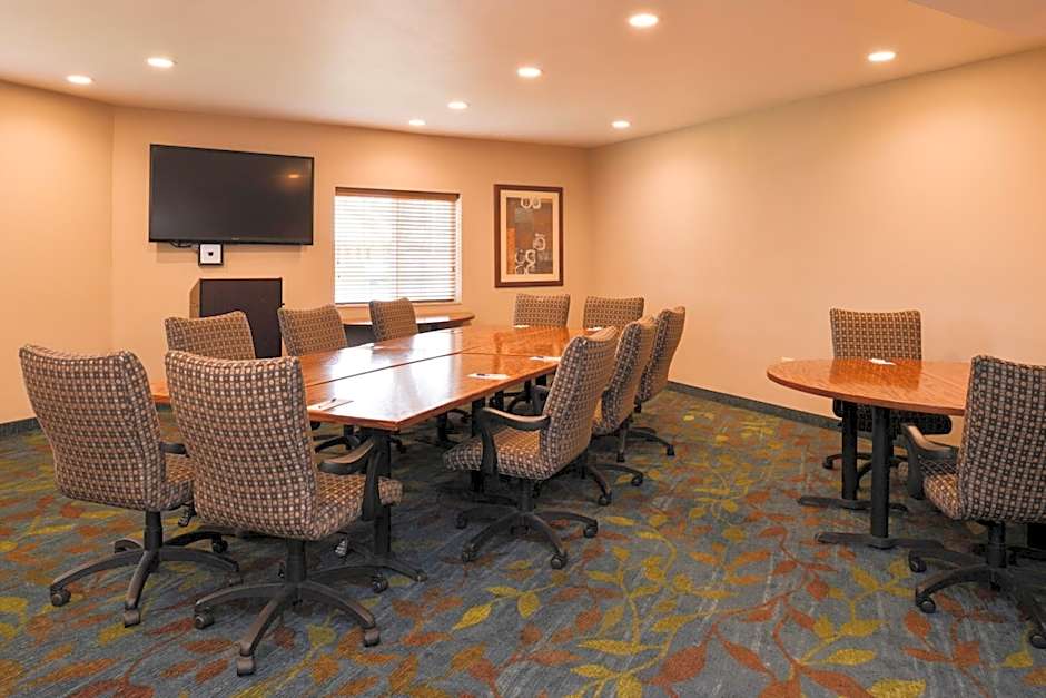 Candlewood Suites Boise - Towne Square By IHG