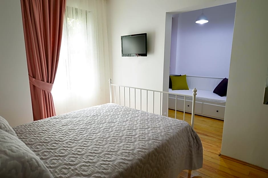 Alayaz Hotel