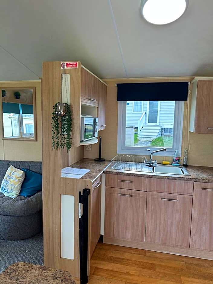 Newquay Bay Porth Caravan - 8 Berth
