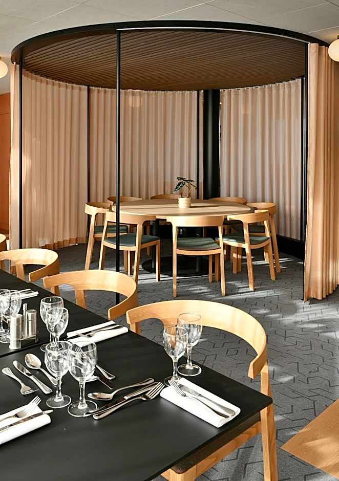 Holiday Inn Reims Centre By IHG