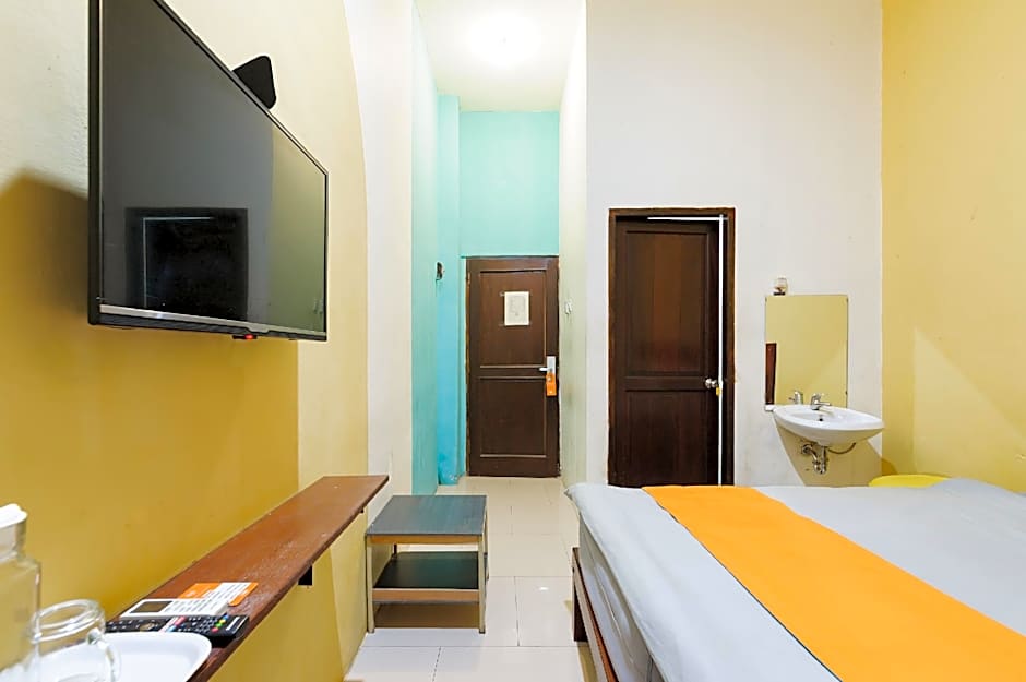 Sans Hotel AVA Palangkaraya by RedDoorz