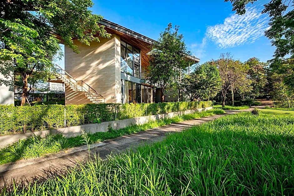 Gliding Villa – Khao Yai National Park, GA