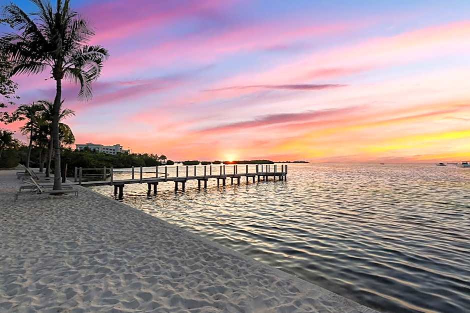 Beachside Resort & Residences