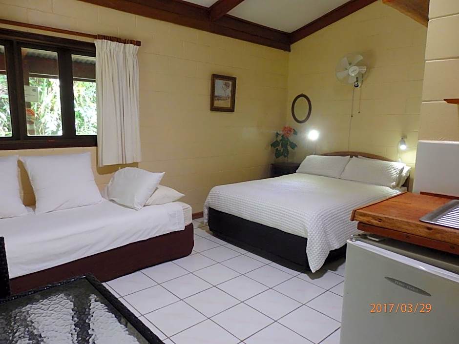 Daintree Deep Forest Lodge