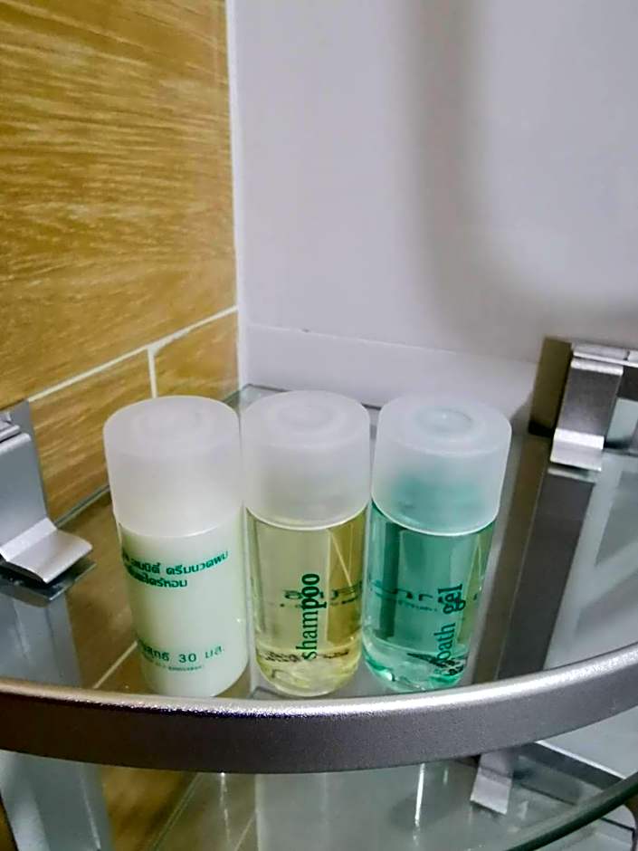 NST Boutique เอ็นเอสทีบูทีค