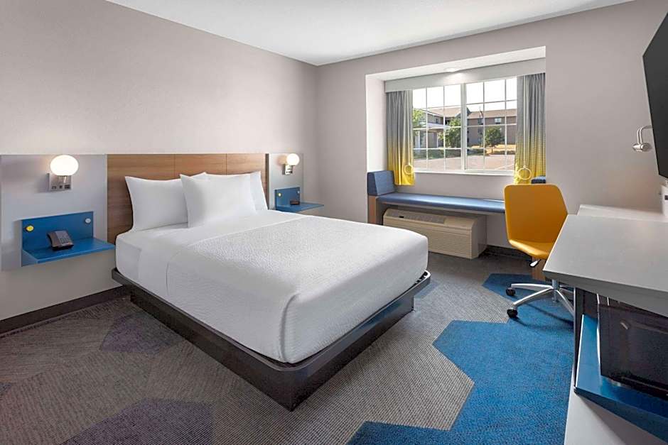 Microtel Inn & Suites By Wyndham Rapid City