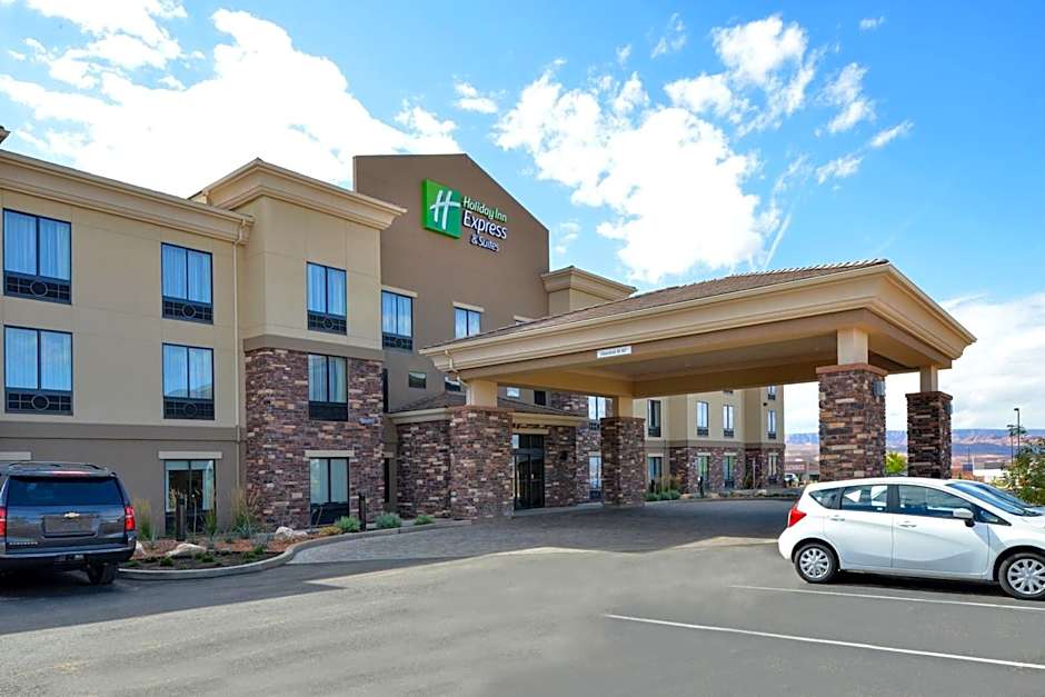 Holiday Inn Express & Suites Page Lake Powell Area By IHG