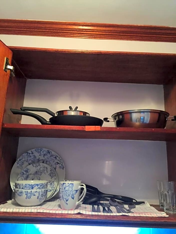 Las Pinas Serviced Apartment