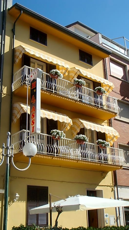 Hotel I 4 Assi