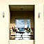 Happy Hotel