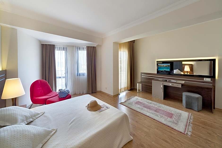 Golden Age Hotel Yalıkavak Bodrum