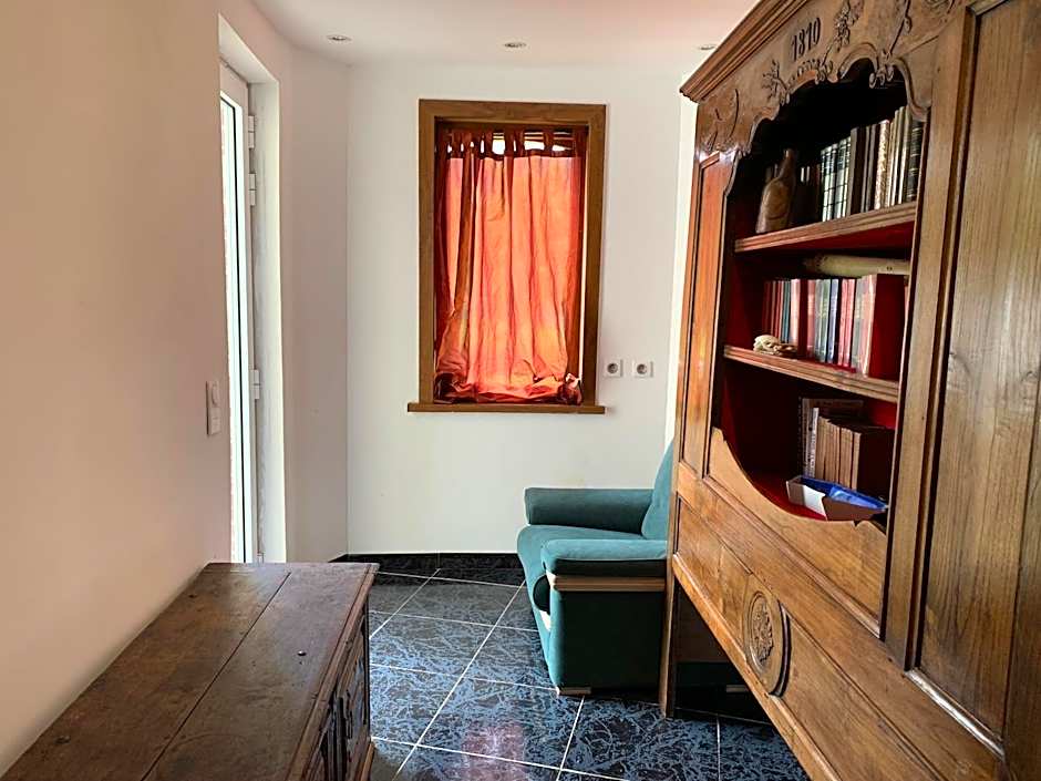 Chambre-Studio en rez-de-jardin