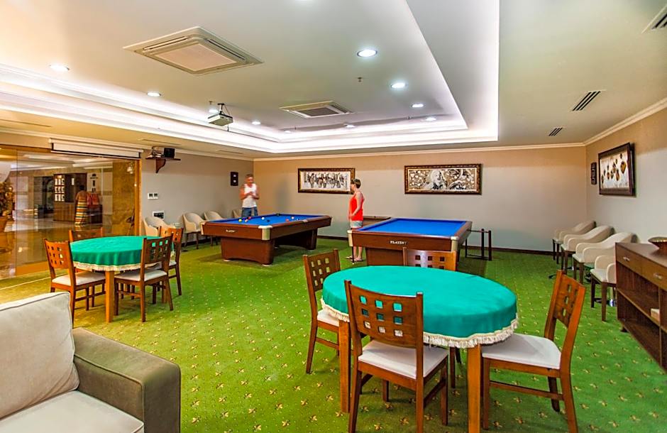 White Gold Hotel & Spa