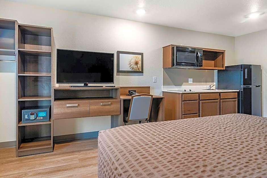 WoodSpring Suites Brunswick