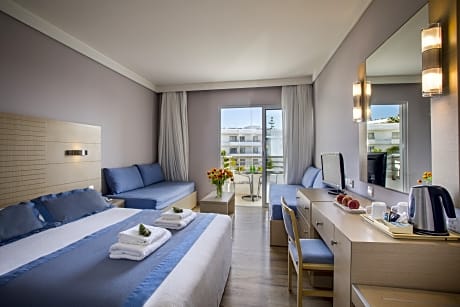 Family Room Standard