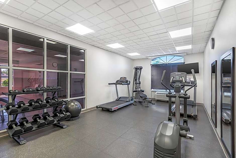 Country Inn & Suites by Radisson, Petersburg, VA