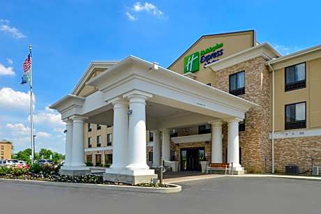 Holiday Inn Express & Suites Greenfield By IHG