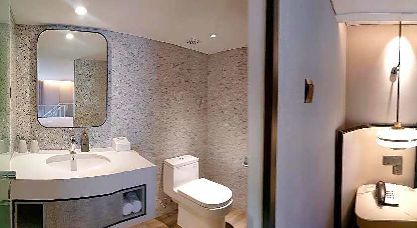 Mercure Surabaya Manyar