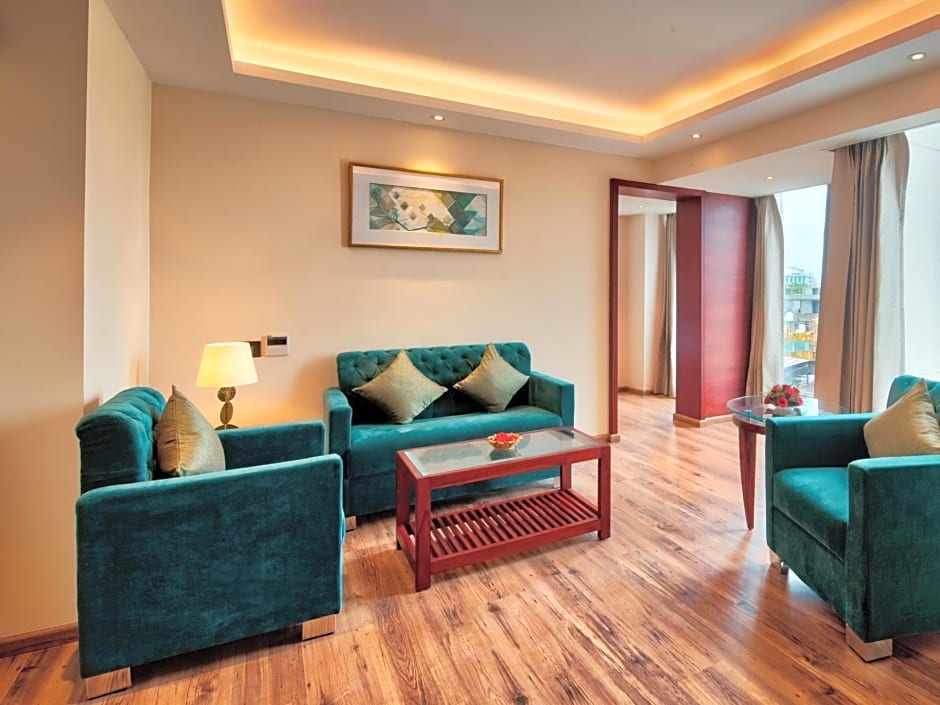 Golden Tulip Essentials Jaipur