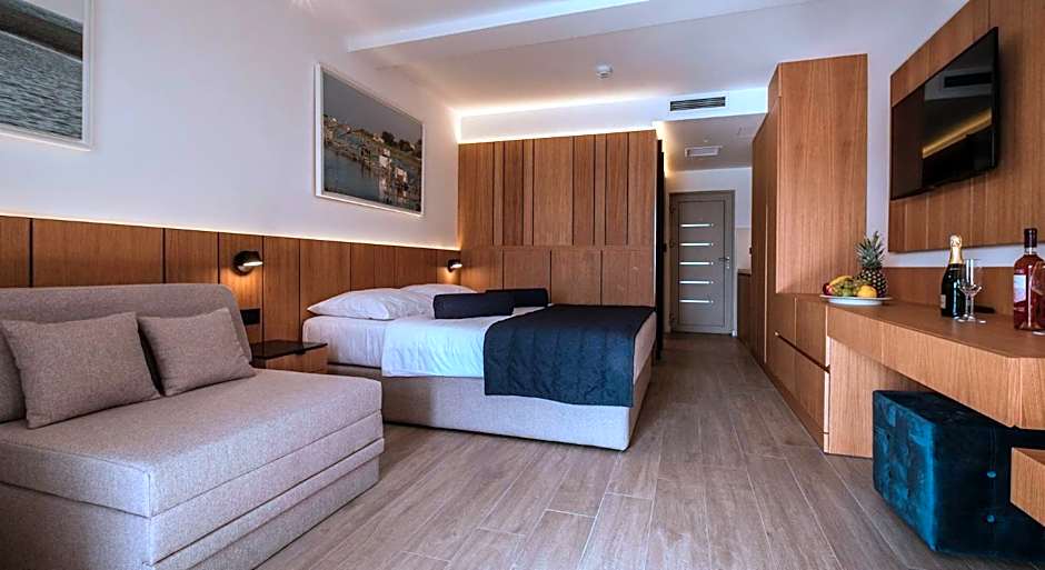 Poseidon The Beach Hotel