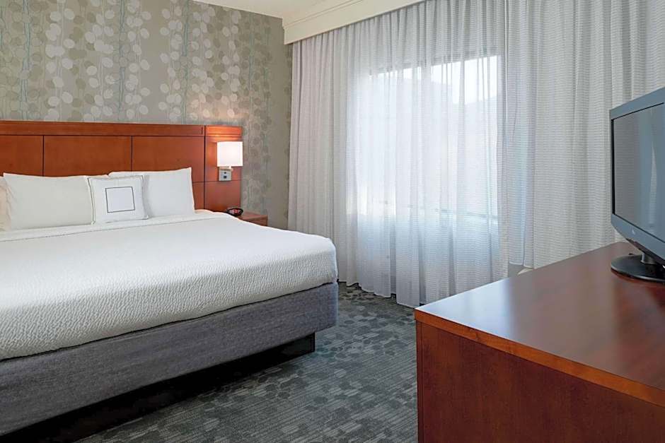 Sonesta Select Kansas City South Overland Park