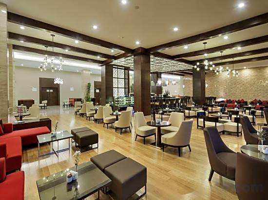 The Sense Deluxe Hotel