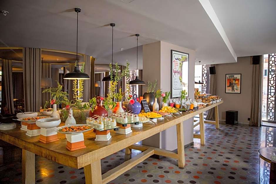 Radisson Blu Marrakech, Carre Eden