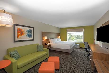 Standard King Room with Sofa Bed - Non-Smoking