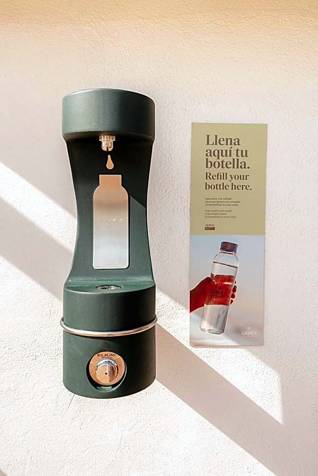 Garden Saladina - Adults Only