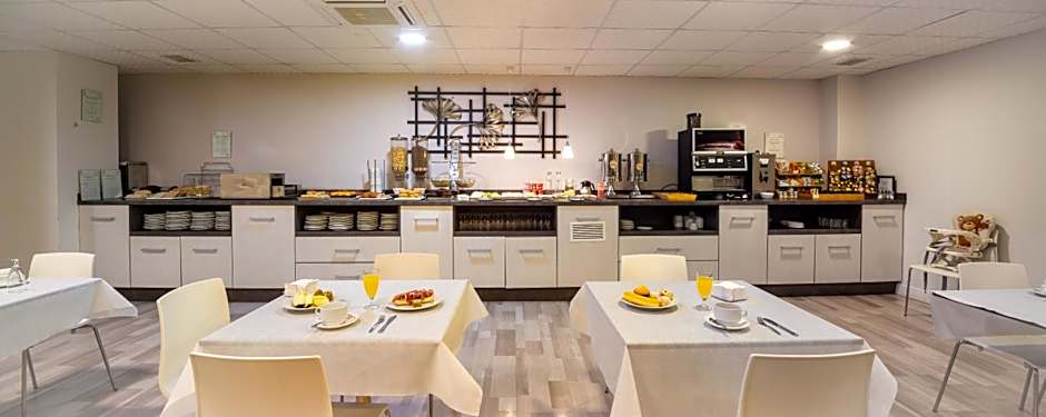 Hotel Familia Conde