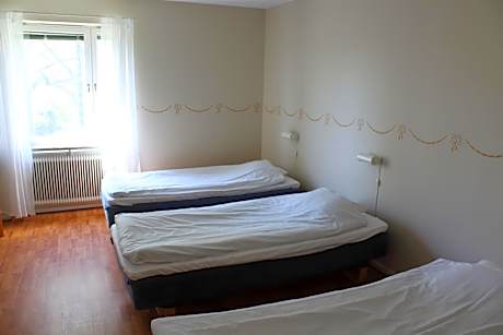 Triple Room with Shared Bathroom