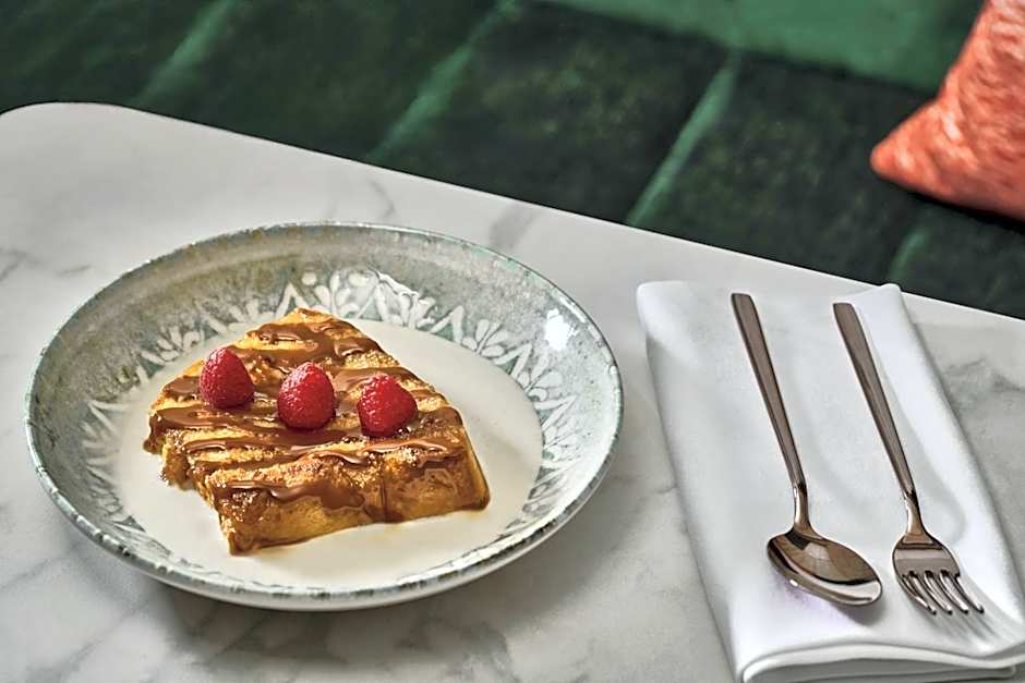 NH Paris Champs- Elysees