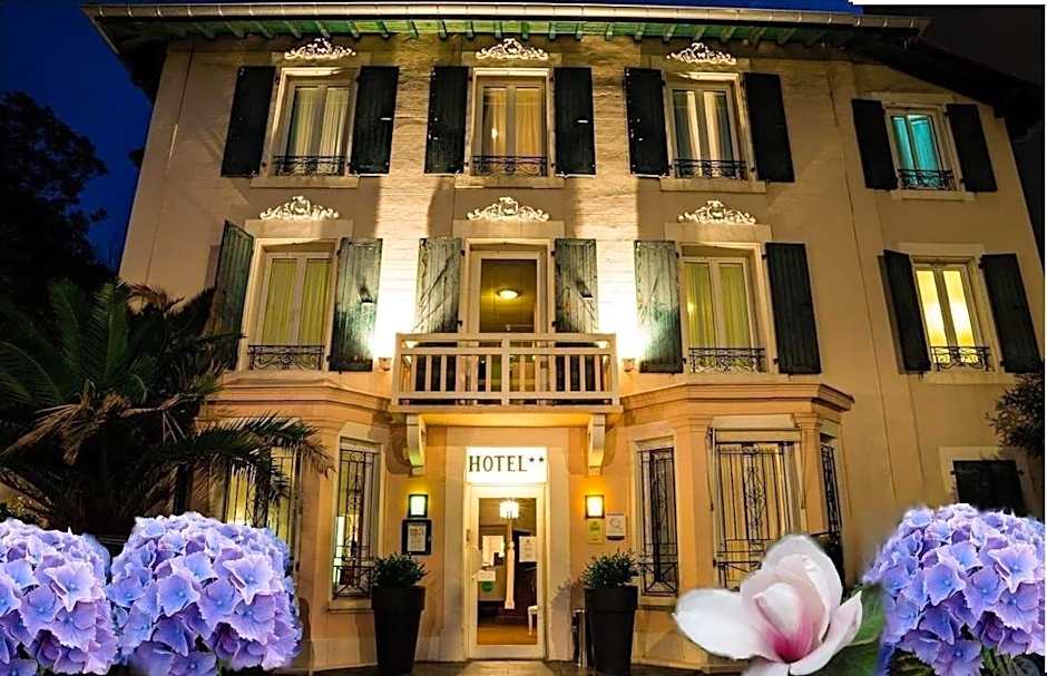 Hôtel VAL FLORES LOGIS