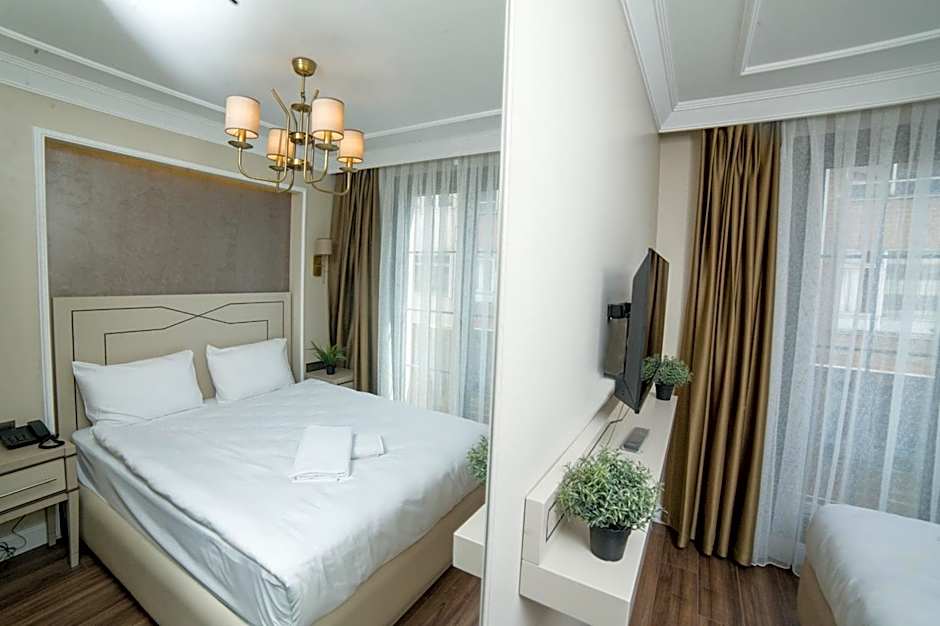 The Charm Hotel - Old City