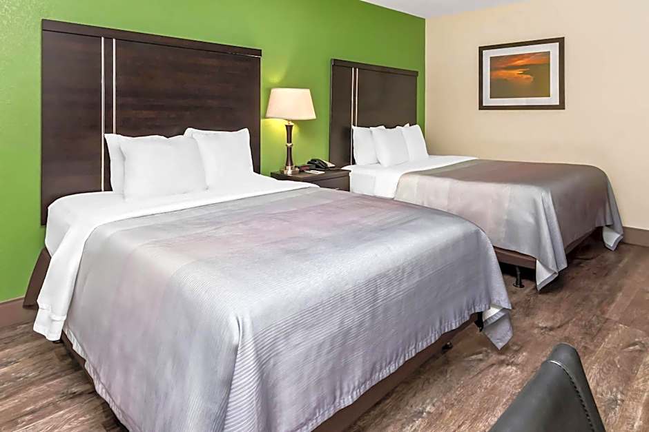 Quality Inn & Suites Granbury