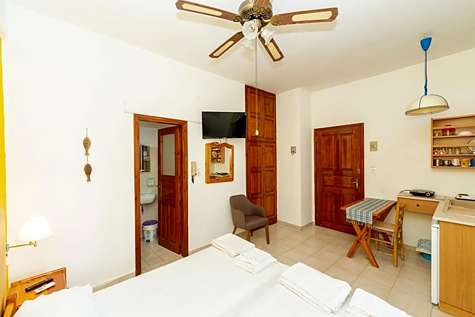 Aegina Town Cozy Escape