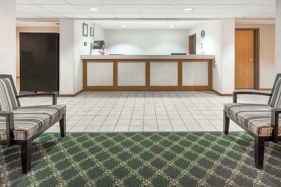 AmericInn by Wyndham Columbus Wisconsin