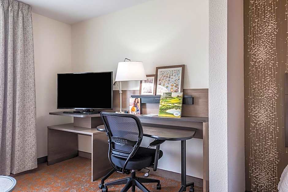 Fairfield Inn & Suites by Marriott St. Joseph Stevensville