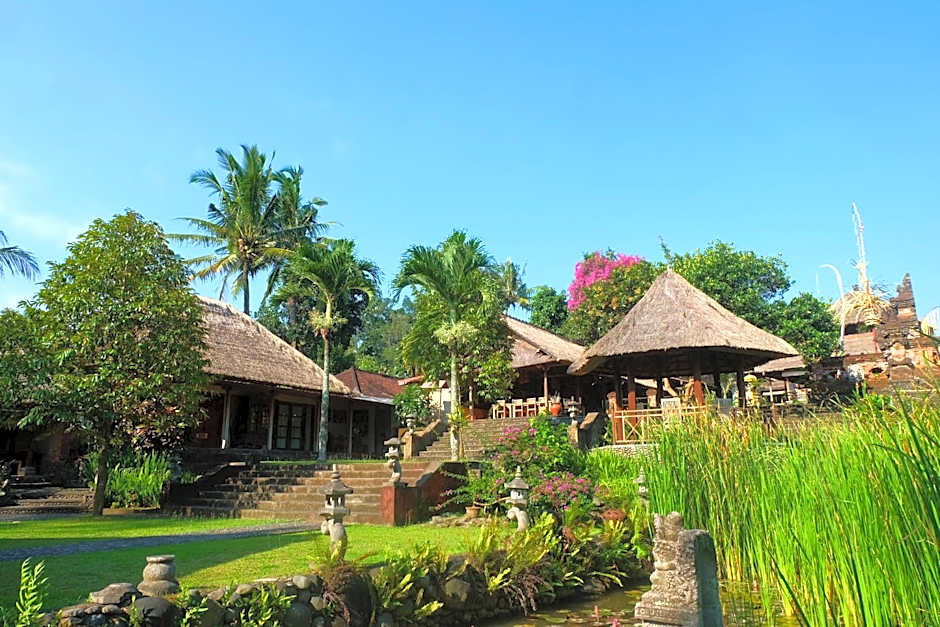 Puri Taman Sari Resort
