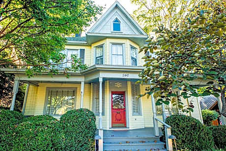 Washington Street Quarters