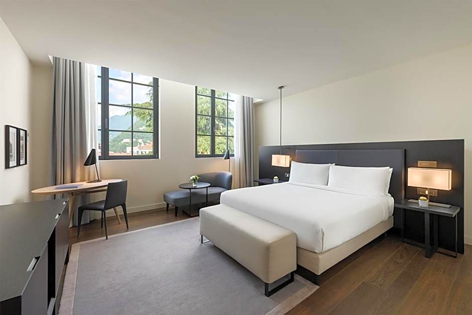 Hilton Lake Como